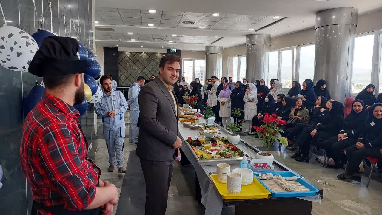 واحد تغذیه بیمارستان اکباتان مسابقه آشپزی برگزار نمود